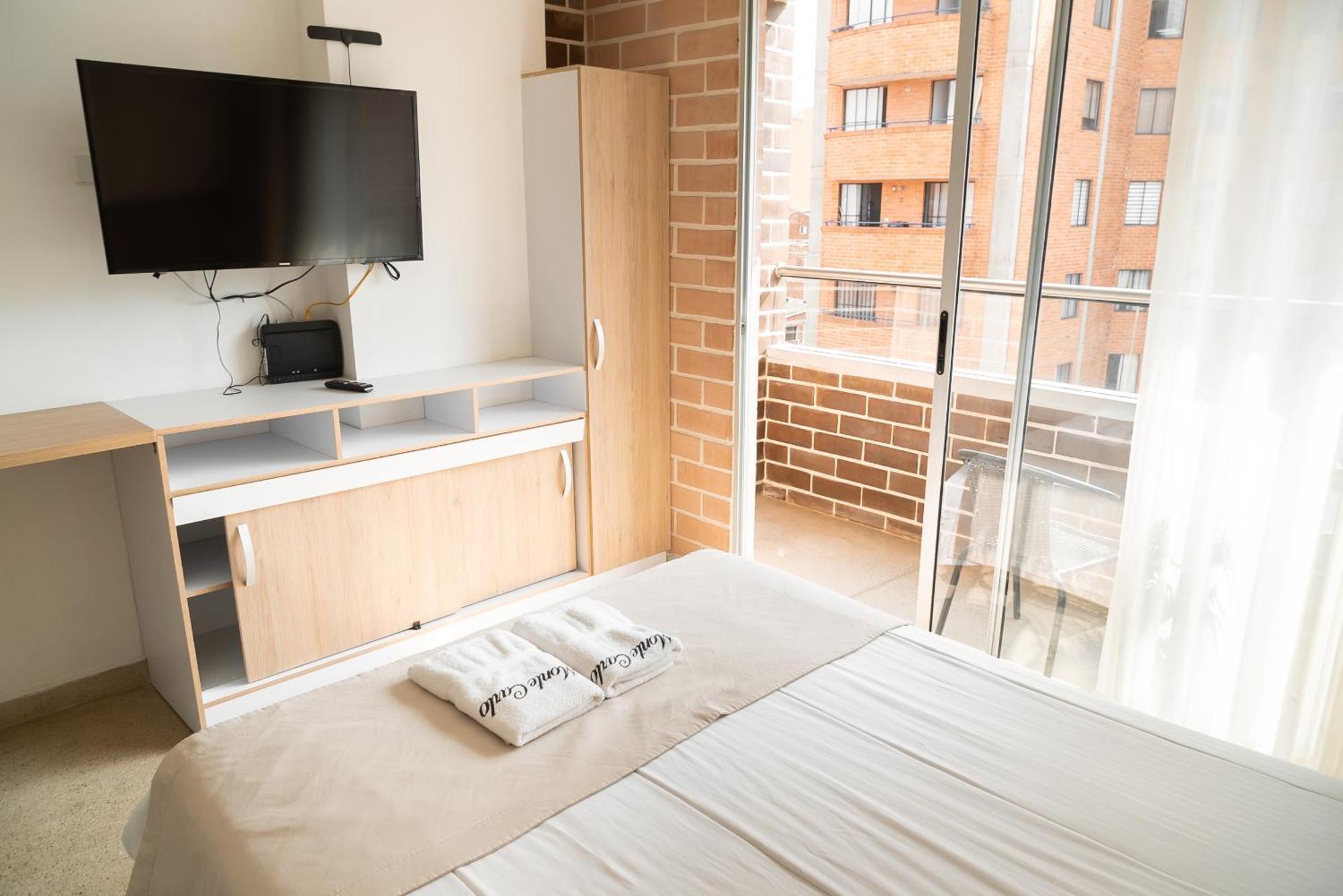 Apartamento Montecarlo 404 *